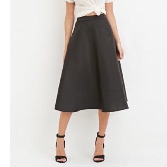 Forever 21 Dresses & Skirts - FOREVER 21 A-line Black Midi Skirt SMALL